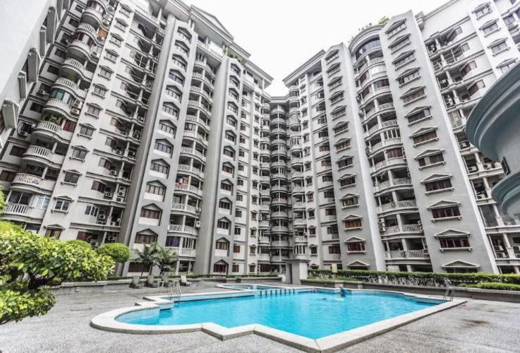 The FORUM condominium, Jalan Inai, Off Jalan Tun Razak Kuala Lumpur Luaran gambar